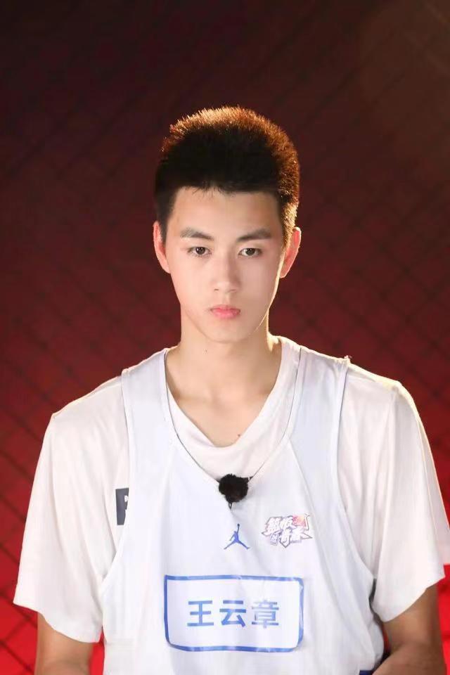 曝国家队球员王云章嫖娼，女友多次感染HPV，比赛前夕半夜出门