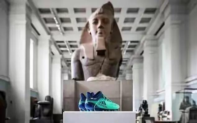 盘点足坛五大“凤凰男”：国足若出一个，早腾飞了