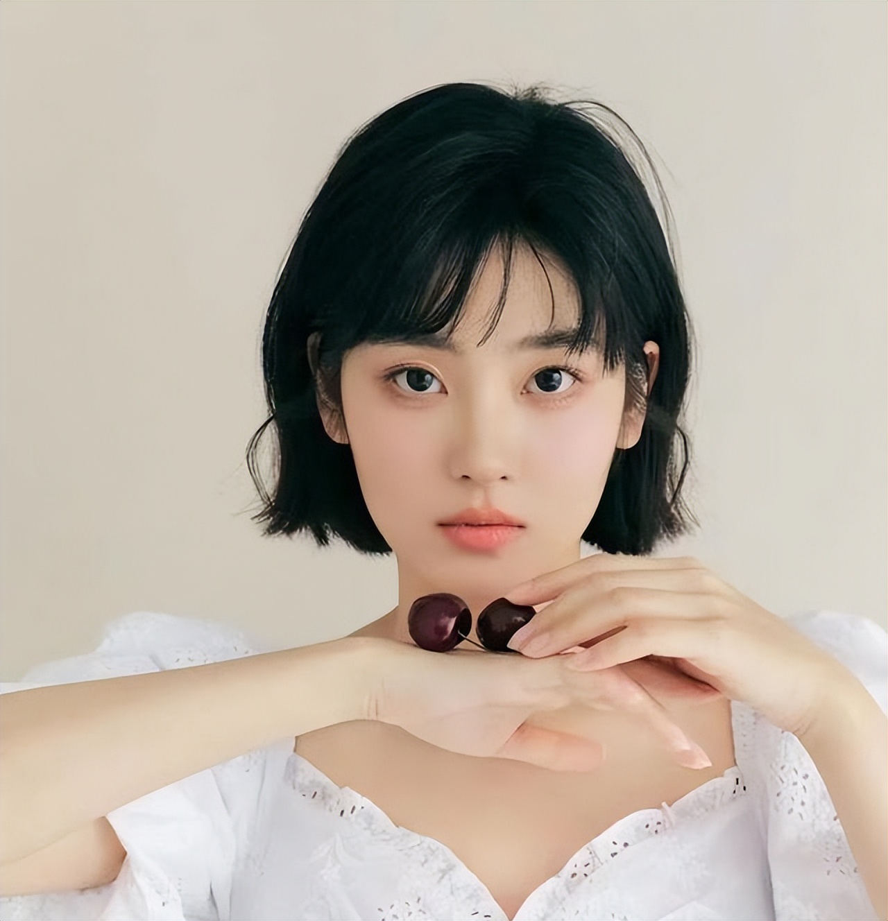 今年流行的这4款短发,2022年最流行的短发型和颜色减龄