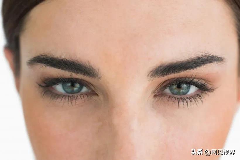 10个超简单化妆技巧视频,5个化妆小技巧学会了堪比整容