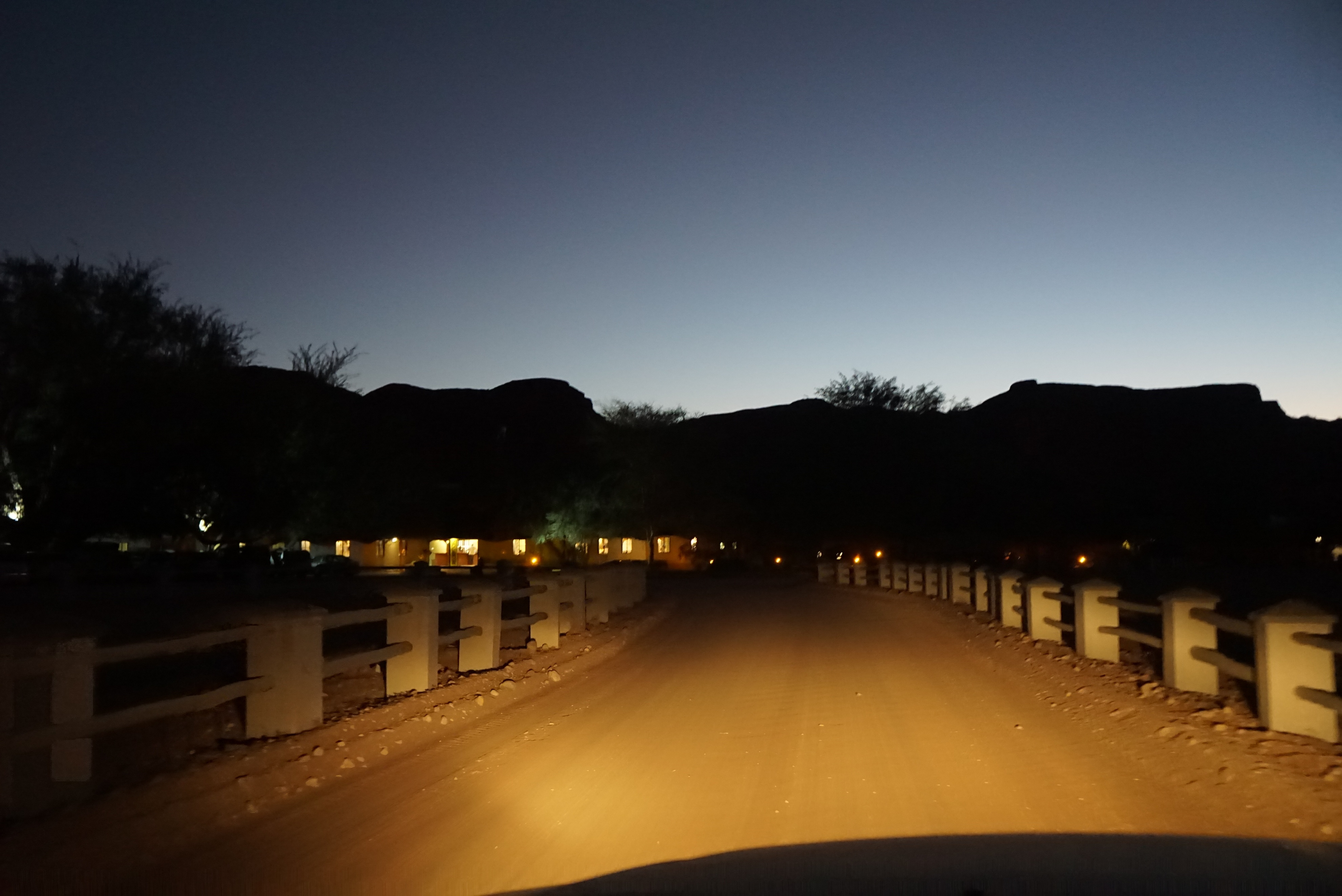 绾崇背姣斾簹绾㈣壊娌欐紶,绾崇背姣斾簹娌欐紶涔嬫梾