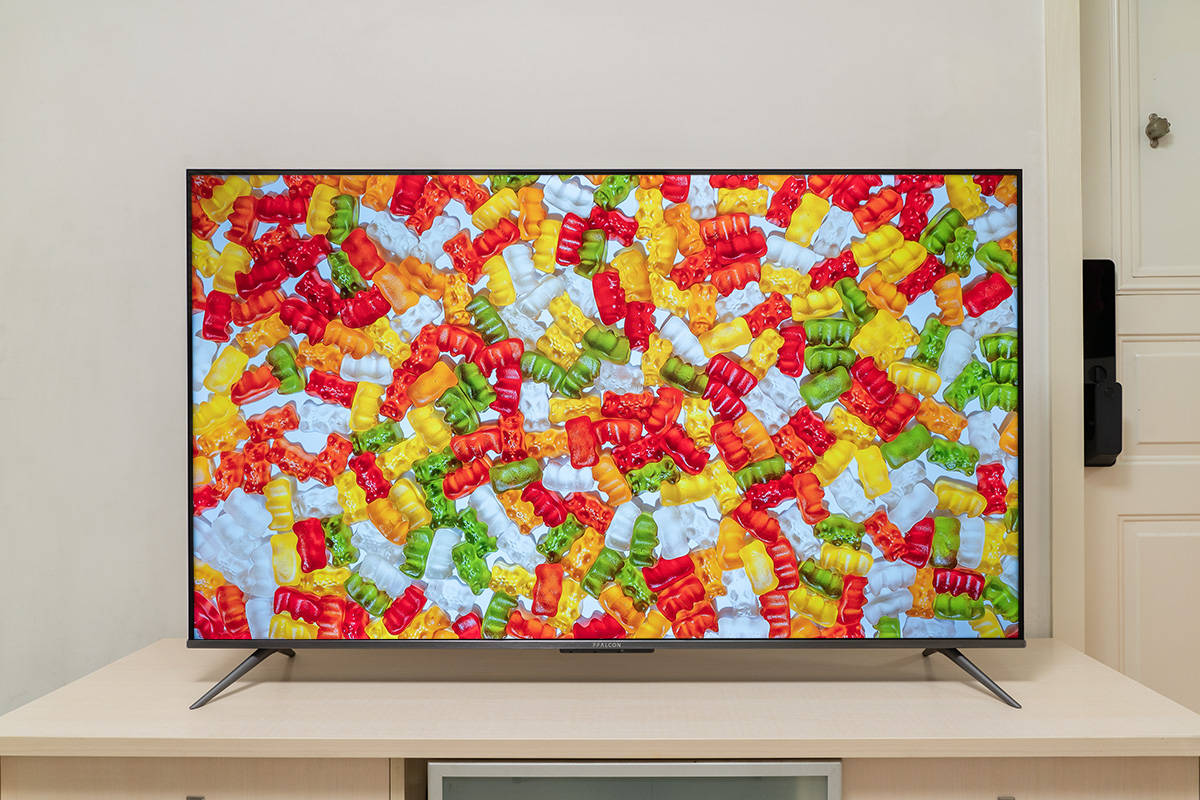 雷鸟鹏655寸4K游戏电视评测,雷鸟55寸曲面电视测评