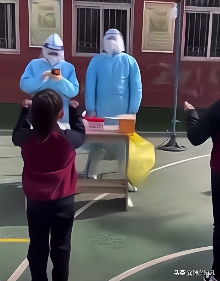 神鸟关注|感恩还是蹭流量?“萌娃”给“大白”跳舞致谢引争议