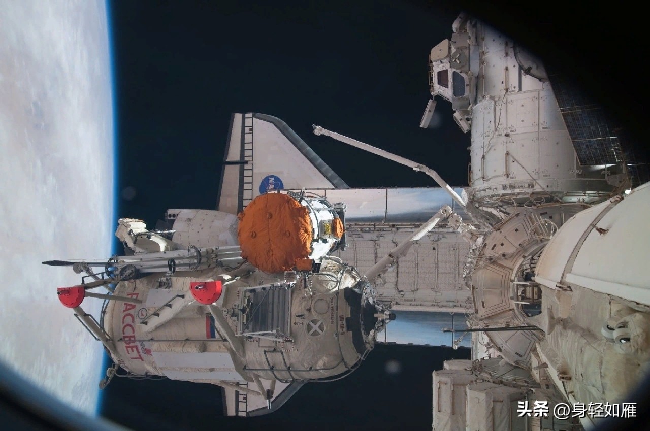 俄罗斯太空行走的过程,俄罗斯太空行走5秒