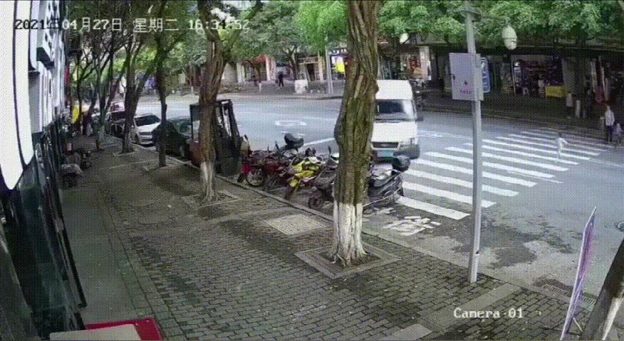 最美丈母娘火了女婿表示也很无奈,最美丈母娘火了女婿表示很无奈