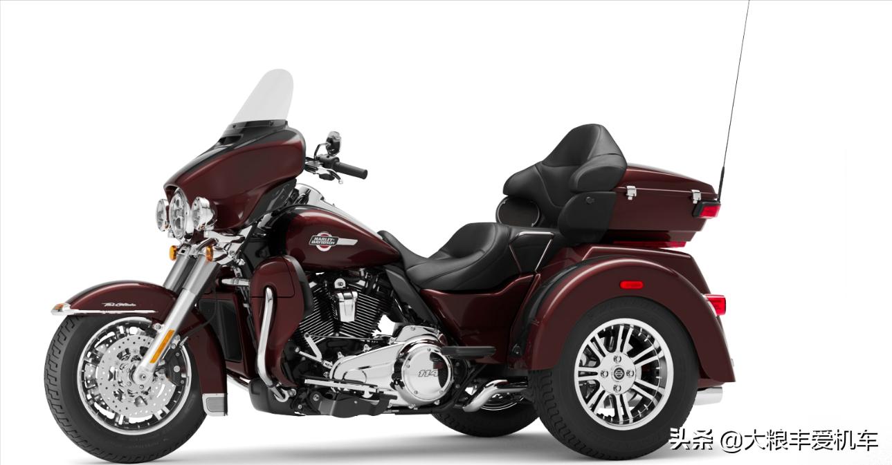 金翼三轮和哈雷三轮哪个好,哈雷金翼三轮摩托车