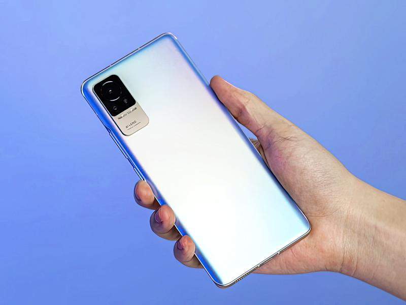 情侣款手机推荐,给老婆买最好的手机推荐