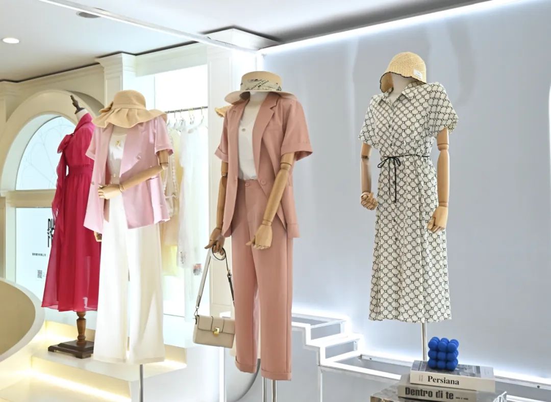 虎门富民时装城与黄河时装城,虎门富民服装市场