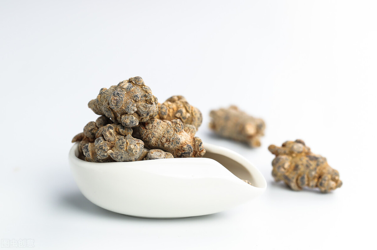 补骨生髓的中草药,活血化瘀续筋接骨的中药方