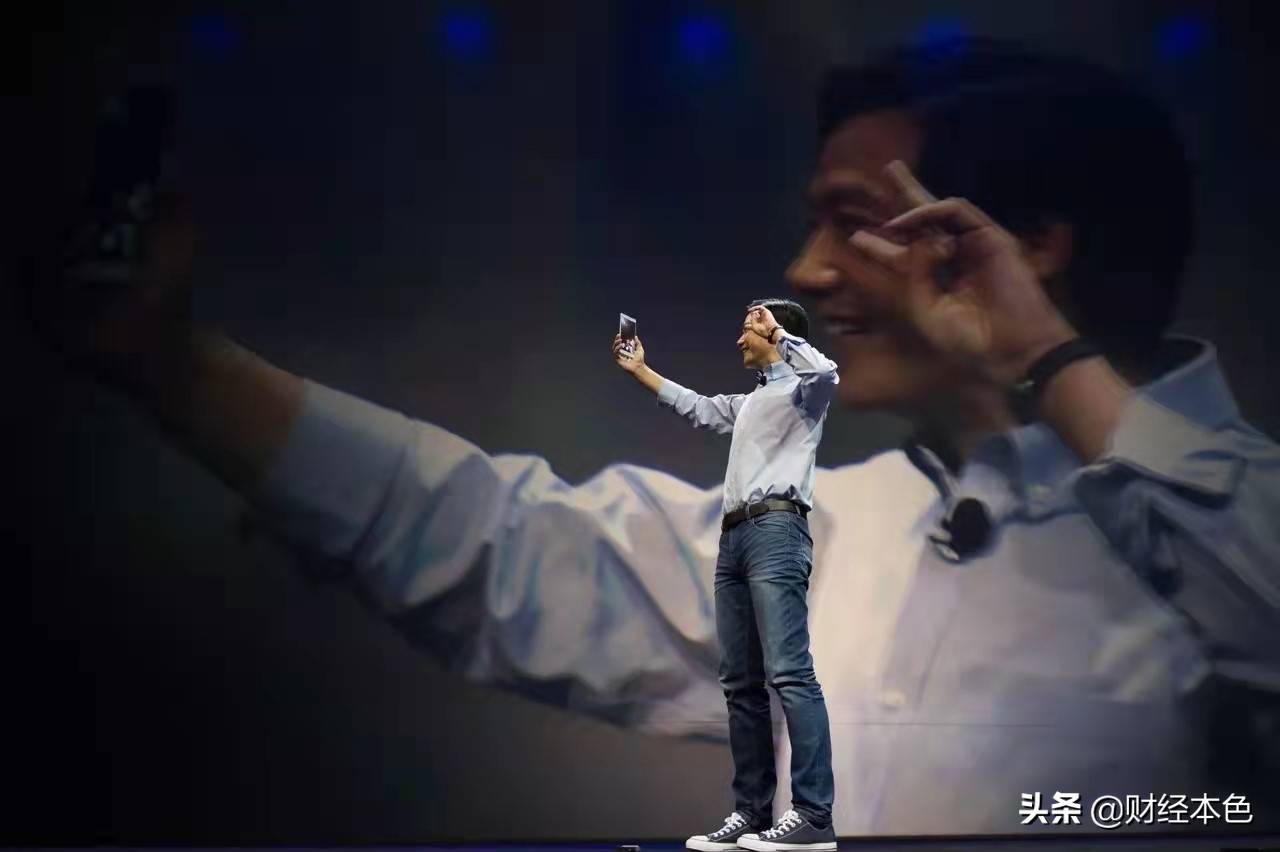 雷军纪念小米成立周年,小米12发布会雷军完整版