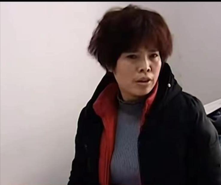 男子被妻子浇辣椒水后续,浇滚烫辣椒水报复丈夫