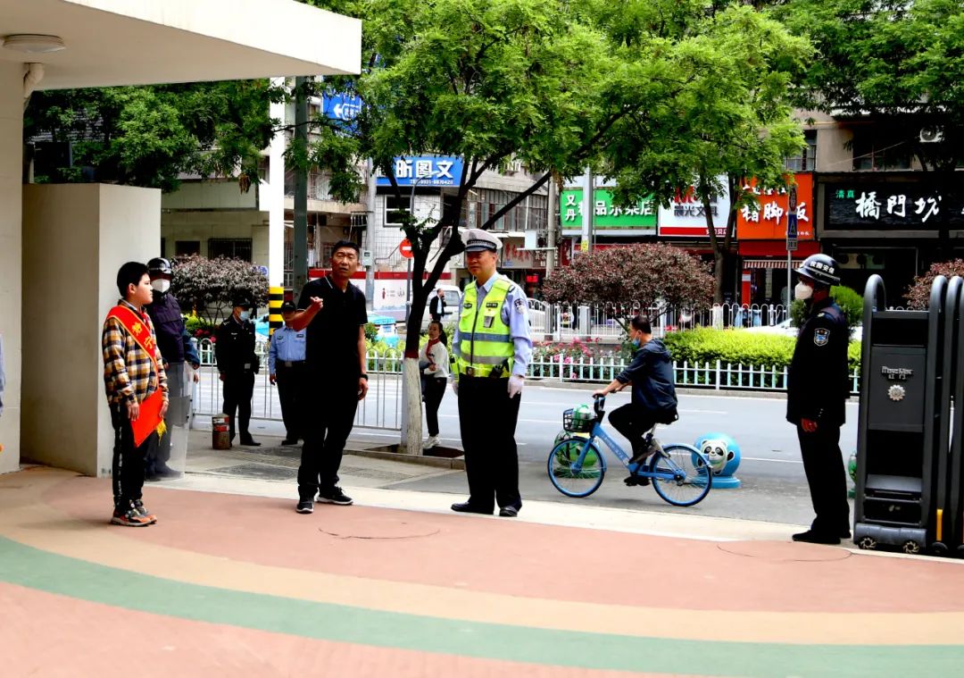 一线传真刑警告白完整版,一线传真公安