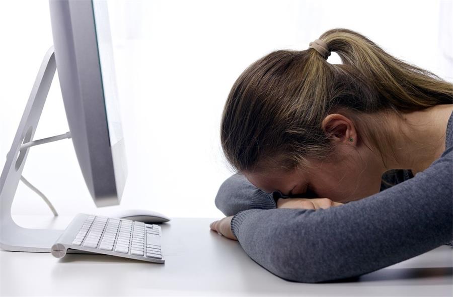 吃饱了就犯困怎么调理,吃饱犯困怎么缓解