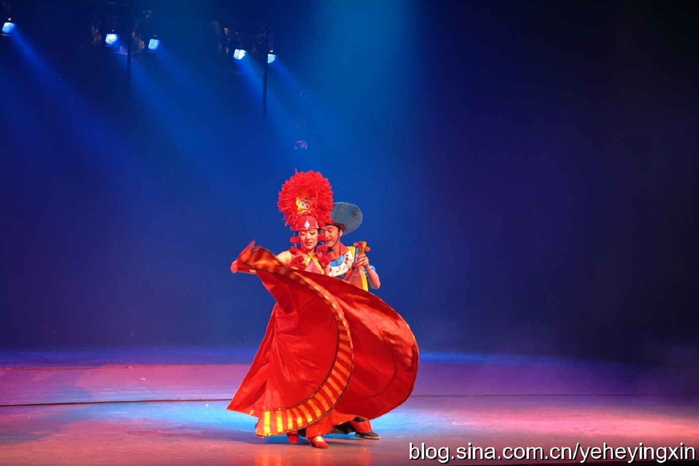 丽江丽水金沙表演好看吗,丽水金沙民族歌舞表演