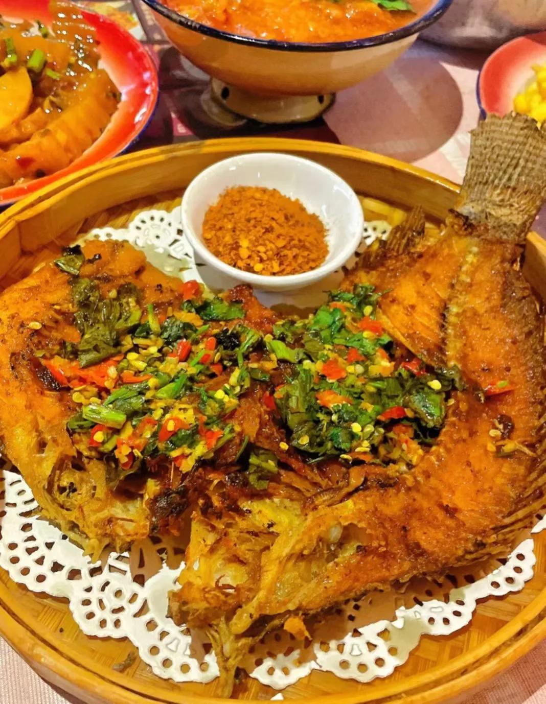 昆明市藏在巷子里的老火锅,昆明市中心藏在巷子里的小吃