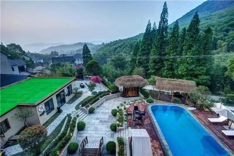 莫干山3家不容错过网红民宿，泡暖心温泉私享冬日雪景丨南方民宿