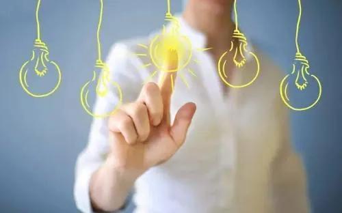 十大名人创业成功的故事简短版,餐饮饼类小吃创业成功故事