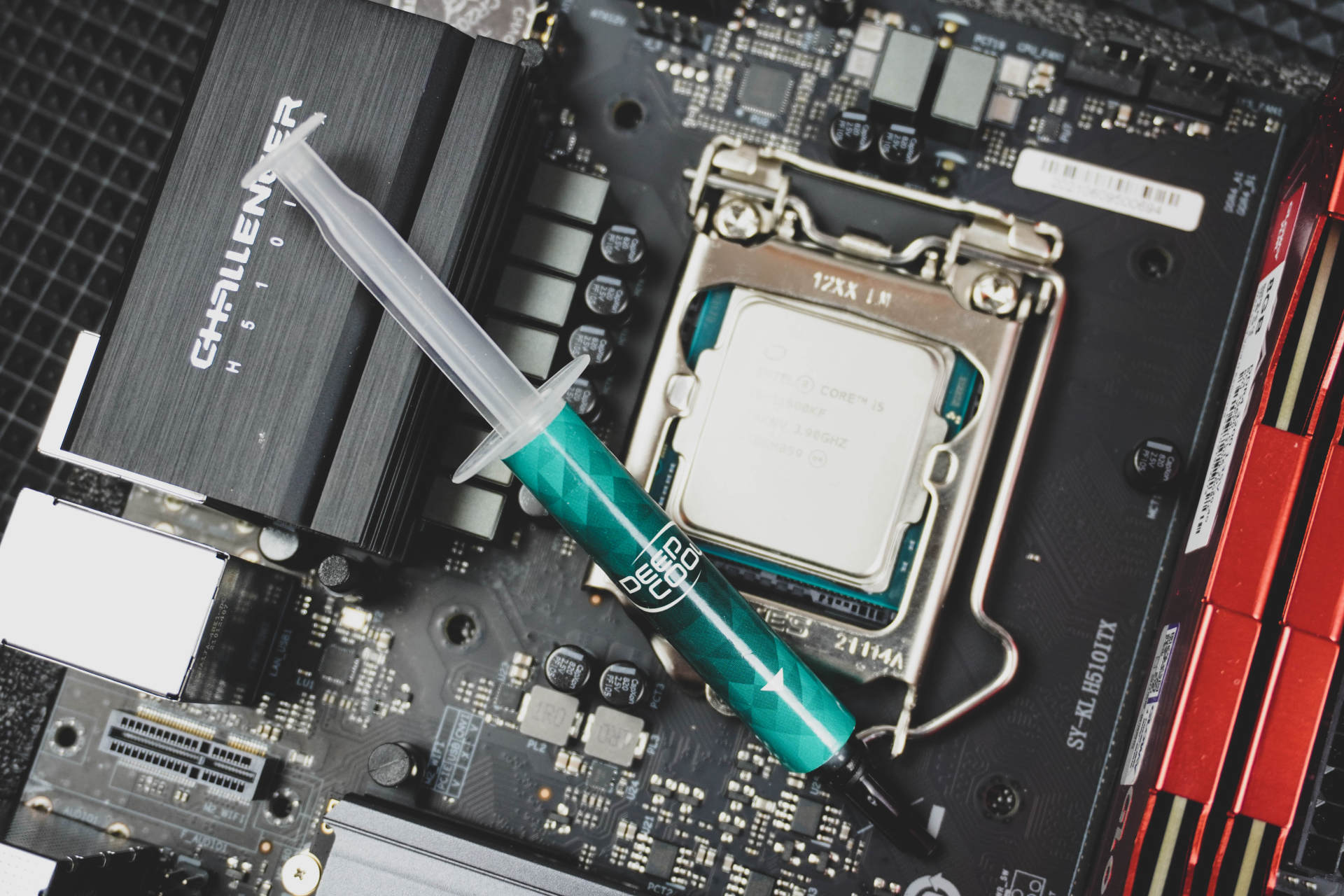 如何缩小主机机箱空间,机箱空间太小了咋办