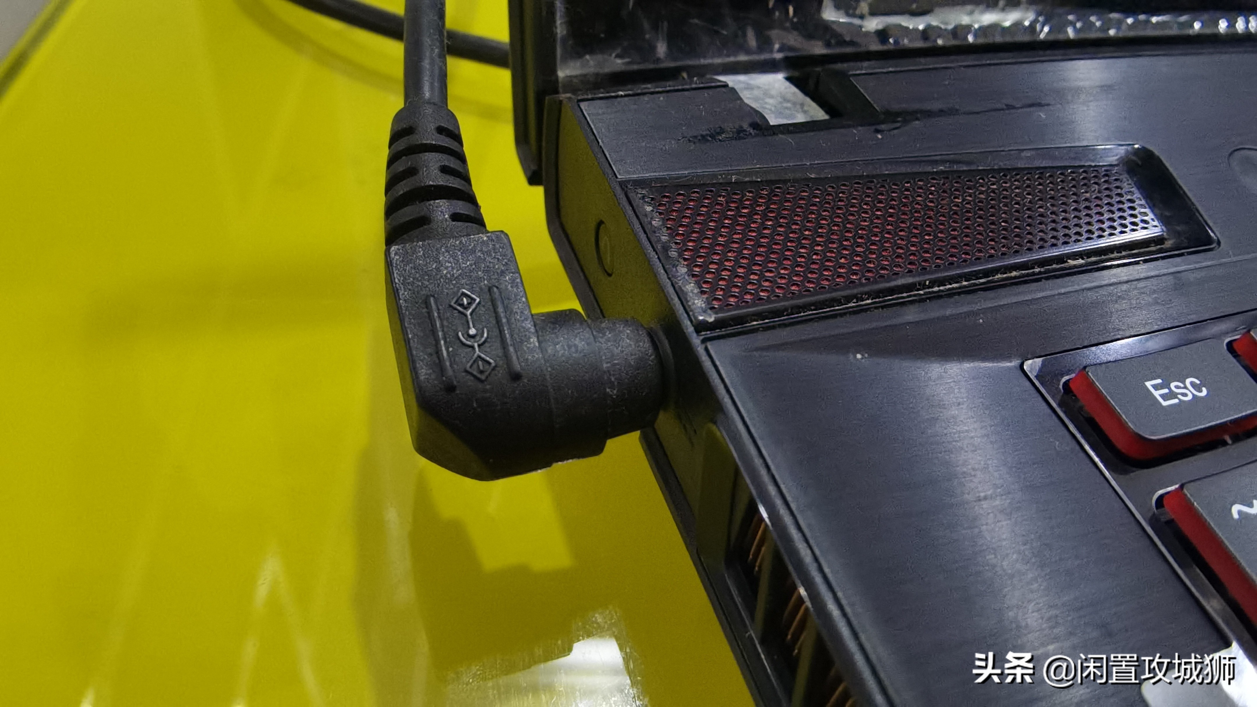 笔记本电脑维修教程视频全集,笔记本内屏坏了一般维修多少钱