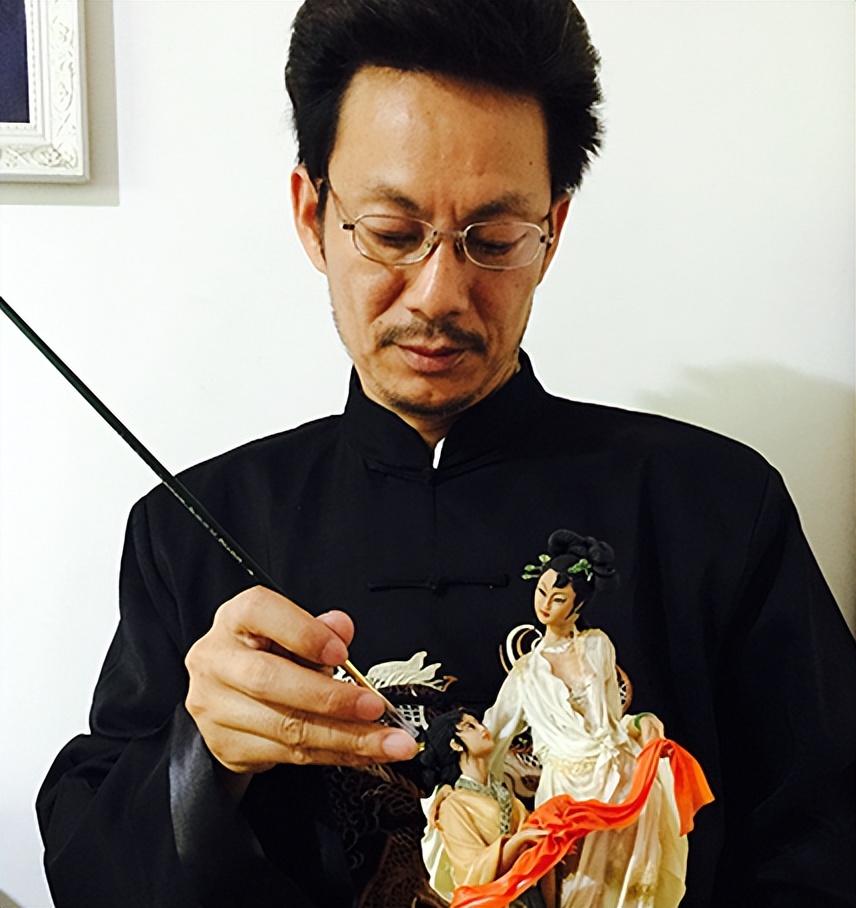 80后小伙勇夺世界冠军,80后小伙做中国风蛋糕获金奖