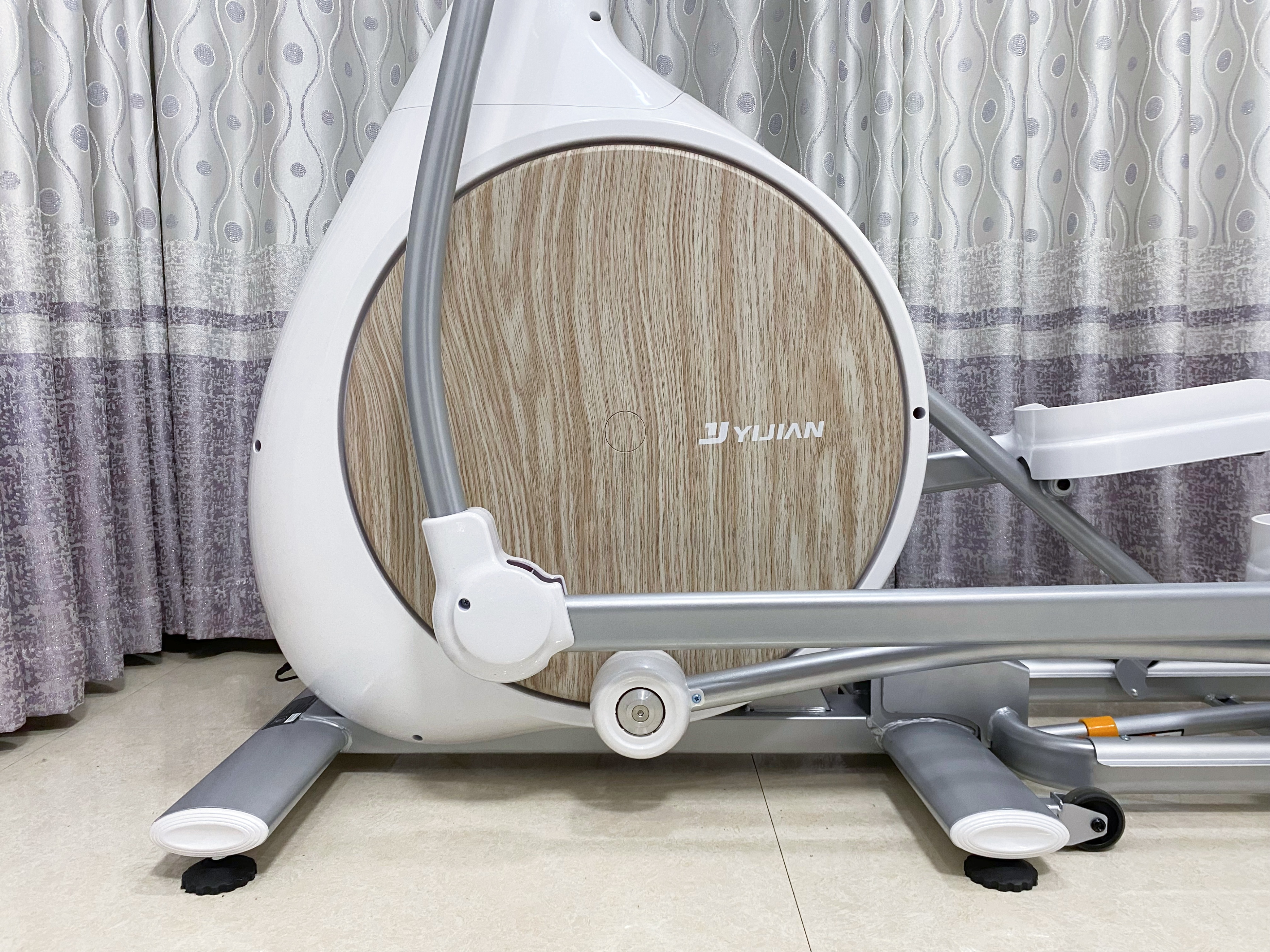 春日不减肥,夏日徒伤悲!只需一台椭圆机让脂肪变成汗水