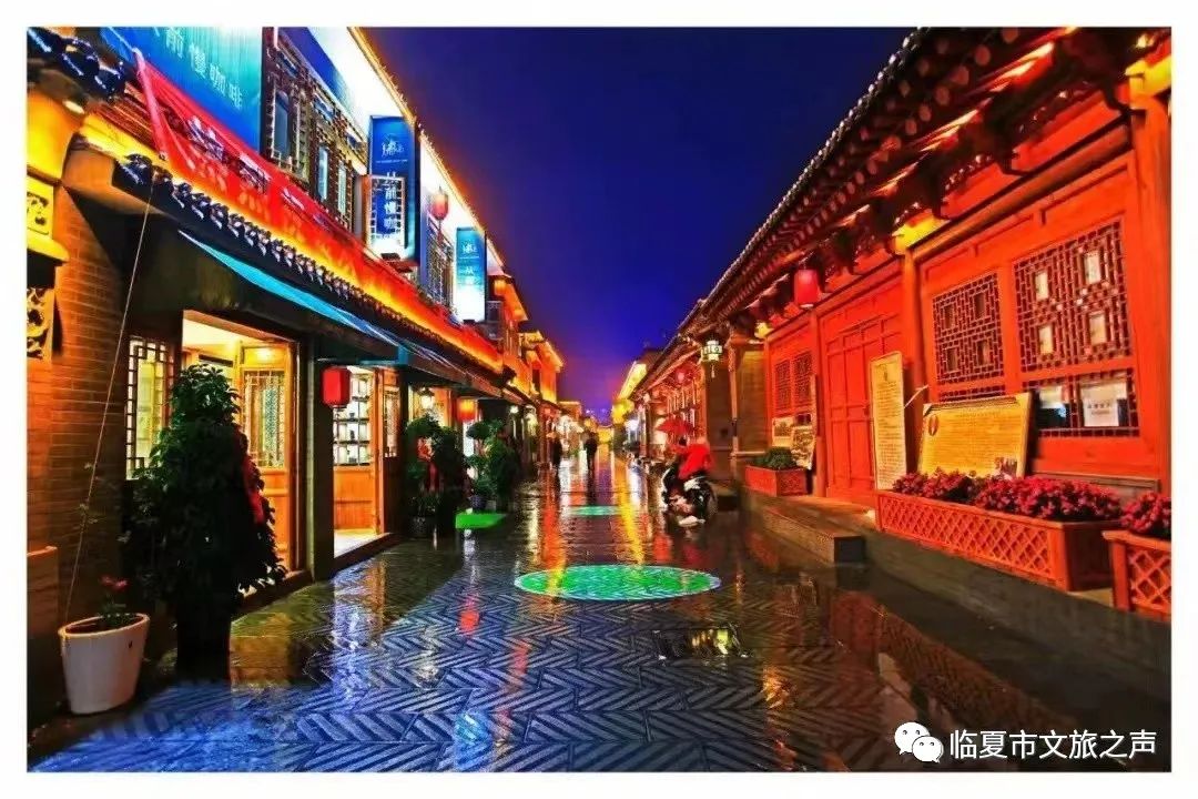 鑷寸編涓界殑灏忓煄涓村,杩欐槸鎴戠敓娲荤殑灏忓煄