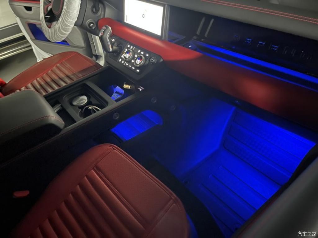路虎卫士单色内饰氛围灯图解,路虎卫士改装氛围灯毛病