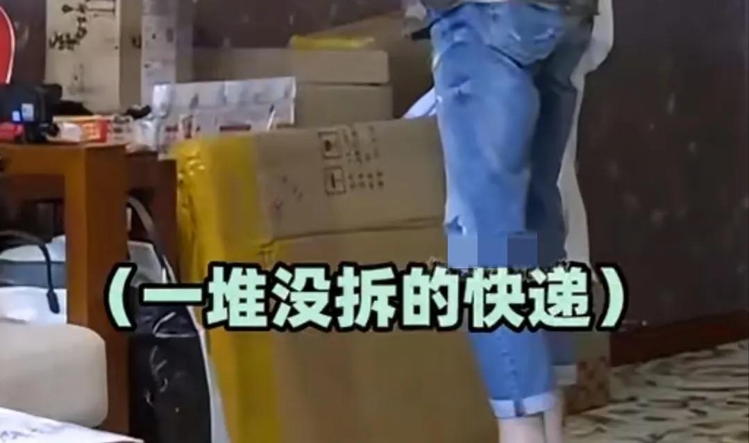 秋瓷炫说感谢丈夫对自己的付出,秋瓷炫和她的老公逛街