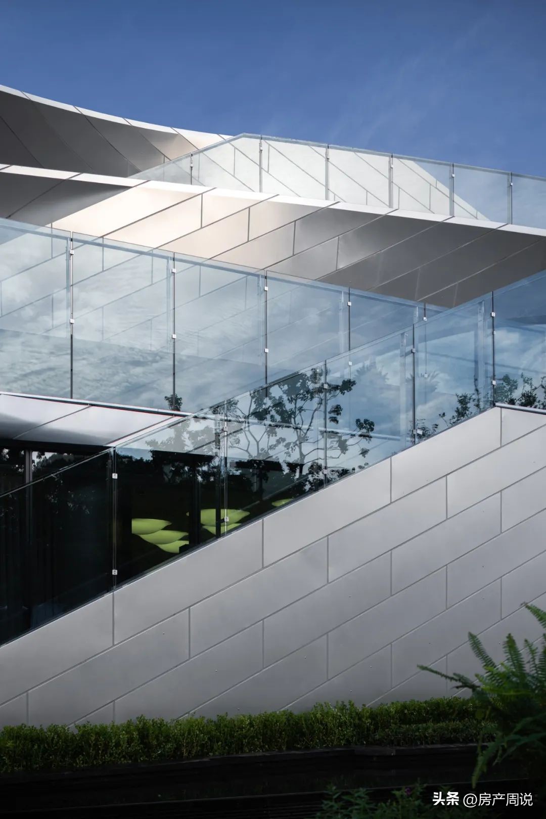 近两年，为什么都倾爱“游艇”美学？