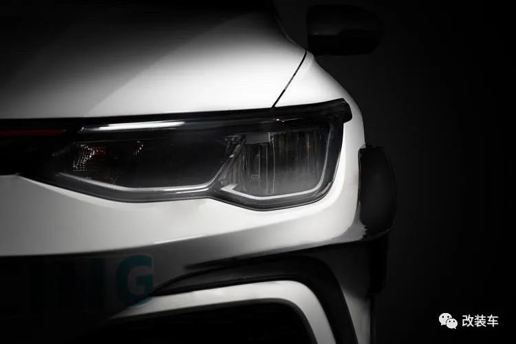 第八代高尔夫gti实车图片,高尔夫8代gti姿态