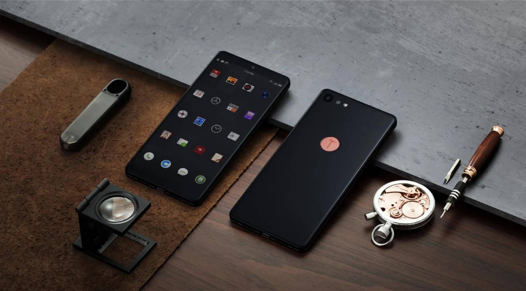 锤子手机为什么叫好不叫座,锤子科技倒闭手机还建议买吗