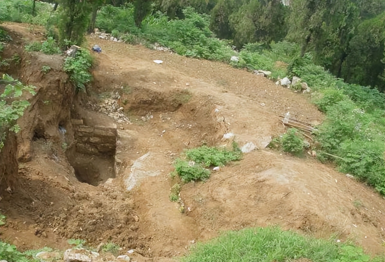 徐州土山发现的古墓,徐州黑头山古墓