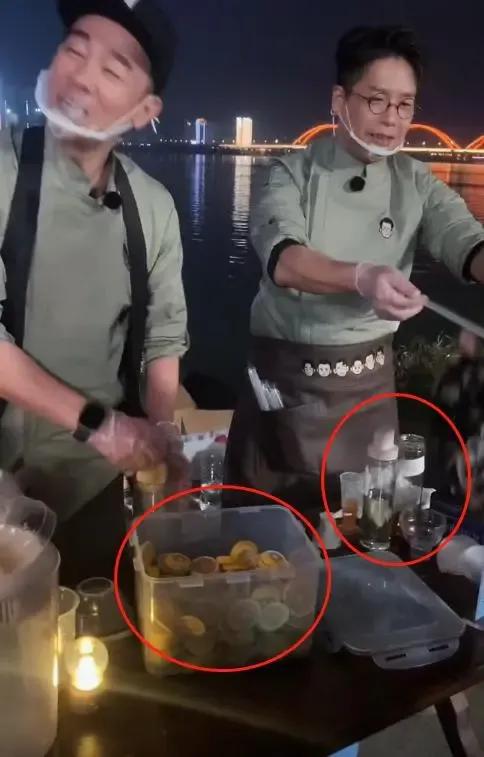 陈小春卖柠檬茶,55岁陈小春卖糖水