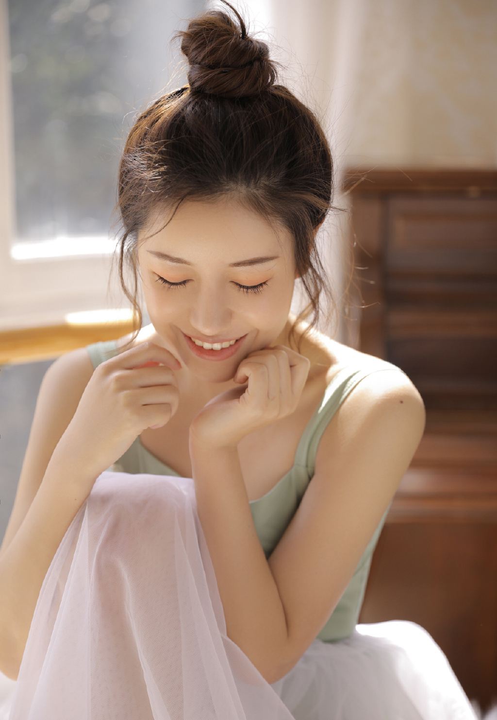 美容院护肤步骤家里做,美容院教你一招美白