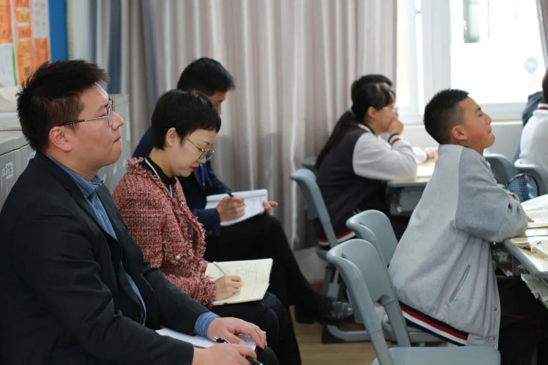 清北学校，成都新津为明学校，越来越热。