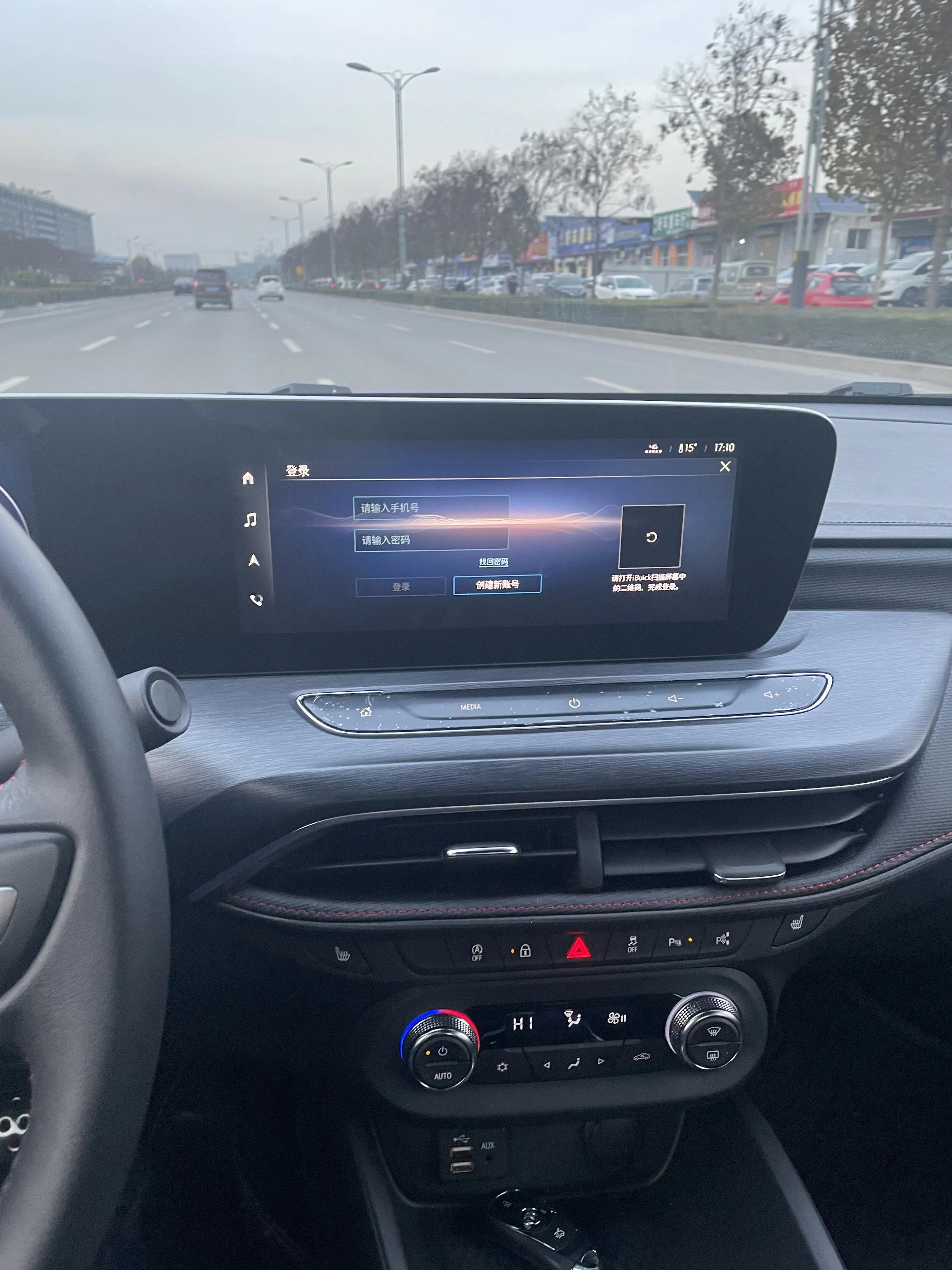 带朋友坐我的车兜风,带我朋友去旅游图片