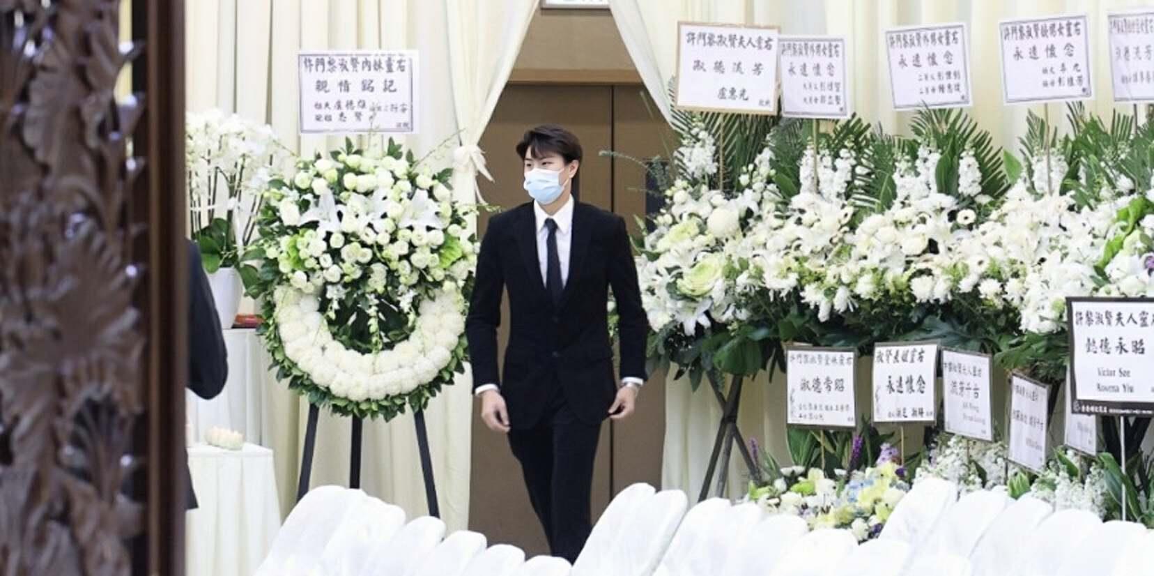 香港知名女星举行设灵仪式，彩色遗照曝光，烧炭自杀身亡年仅46岁