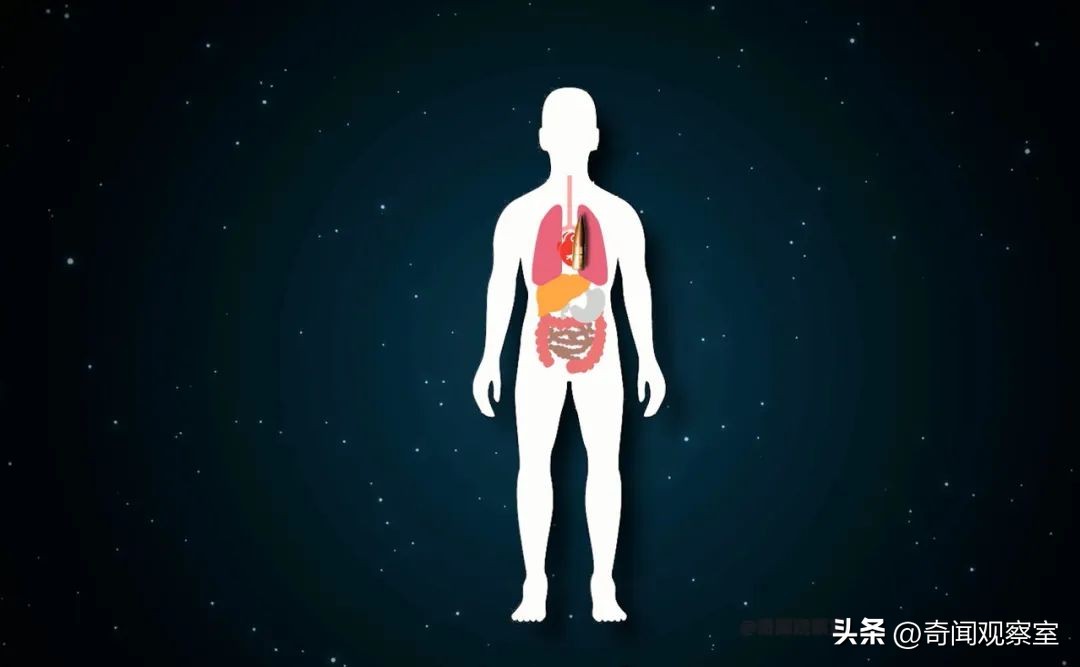 日本三十二年前的密室杀人案,身上没有伤口但是无缘无故出血