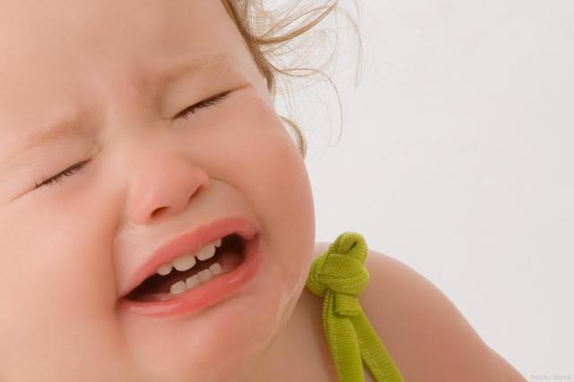 孩子被老师批评后叛逆怎么办,当孩子觉得被老师针对了怎么处理