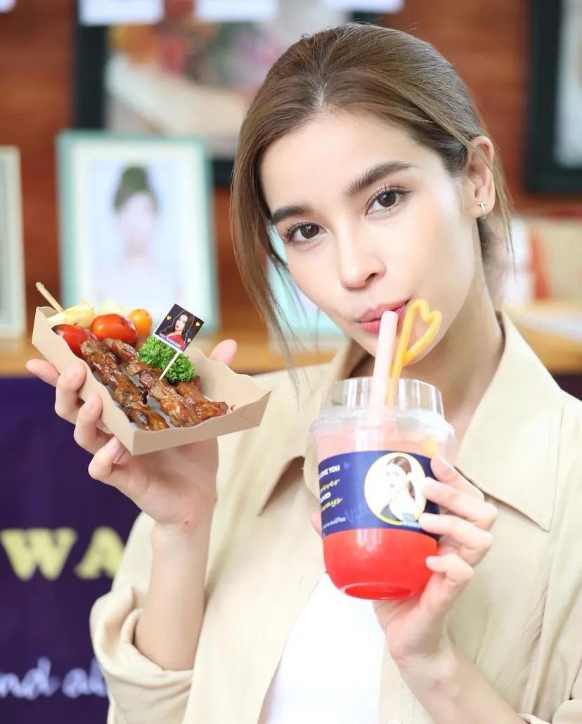 泰星婉娜拉宋提查抖音,泰星婉娜拉·宋提查精致美照图片