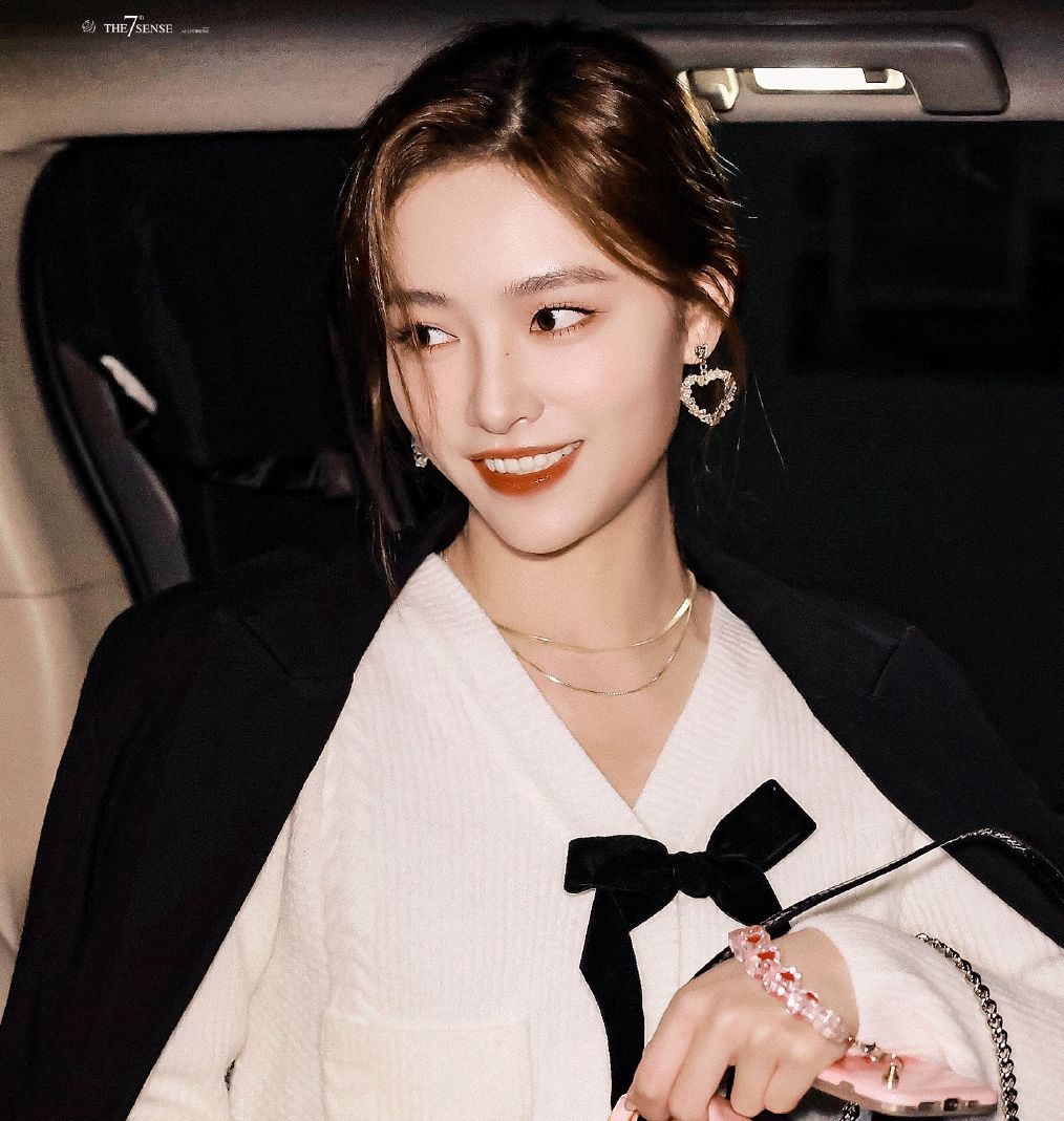 明星站姐有多好看,明星有名的站姐