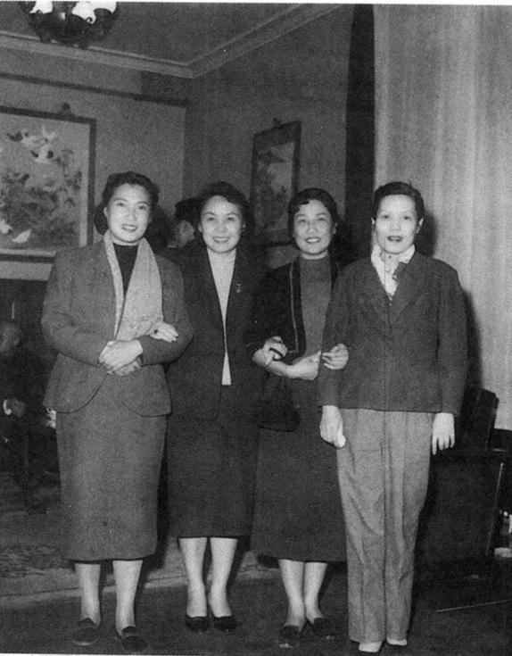 98岁高龄秦怡,秦怡丧夫丧子完整版