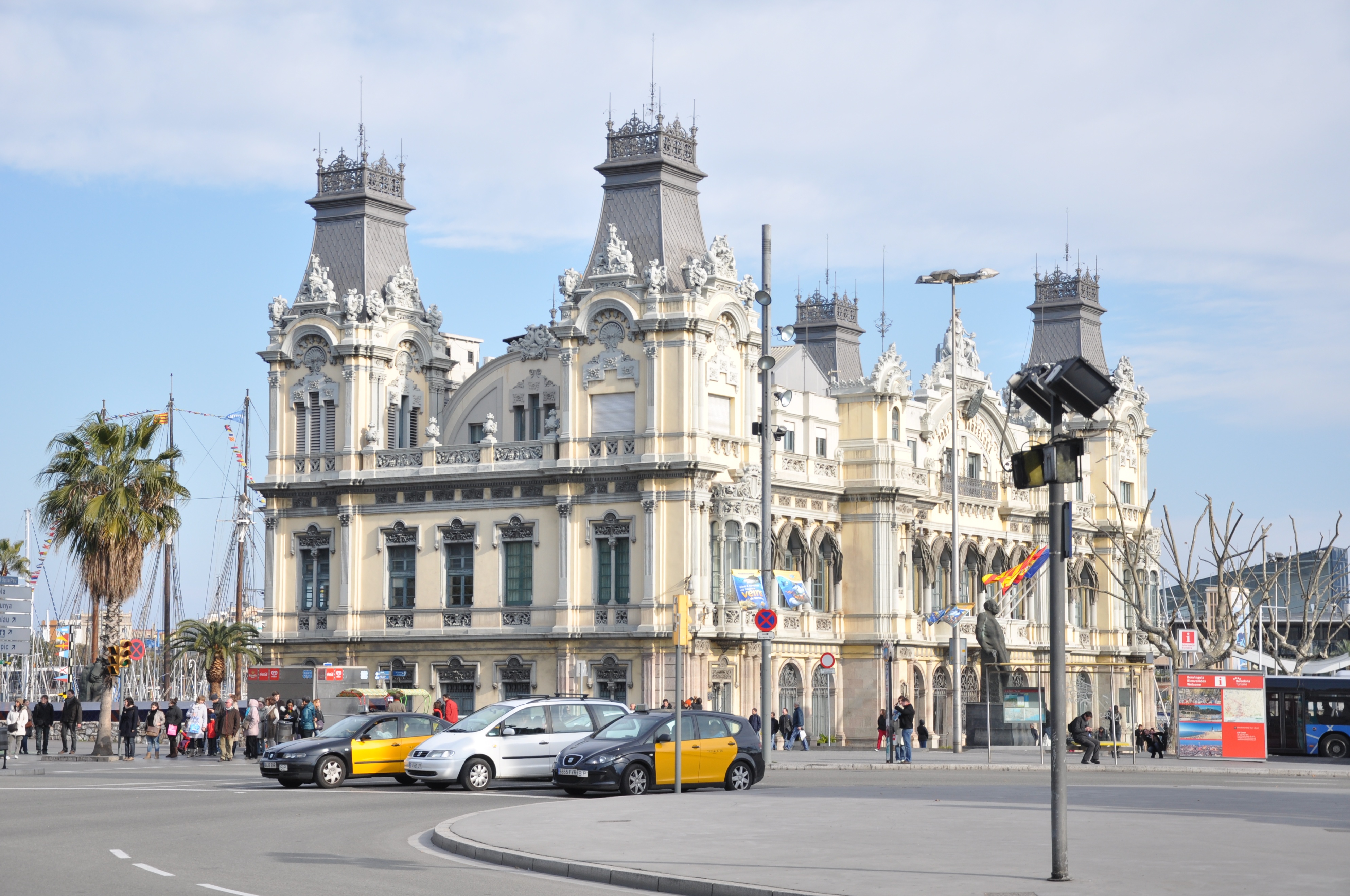 巴塞罗那圣家堂高迪,巴塞罗那高迪的作品