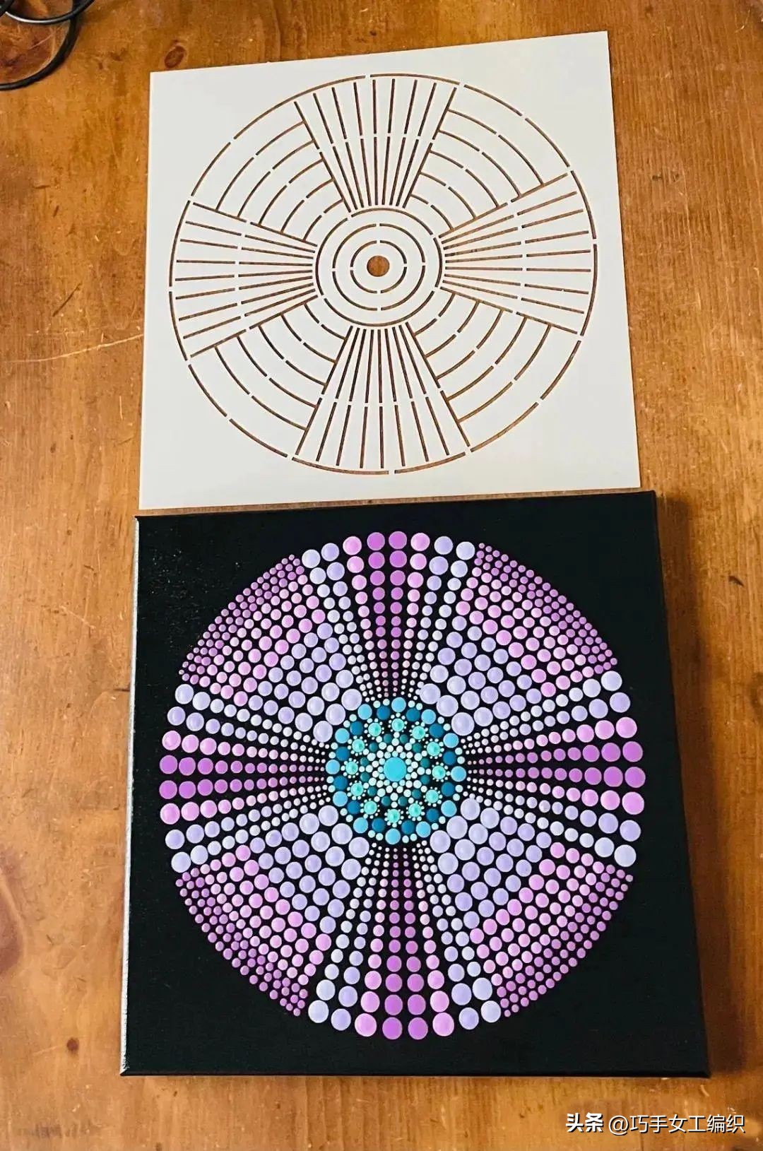 她用粗细不同的铅笔，棉签，牙签，筷子…竟把家里的旧物翻了个新