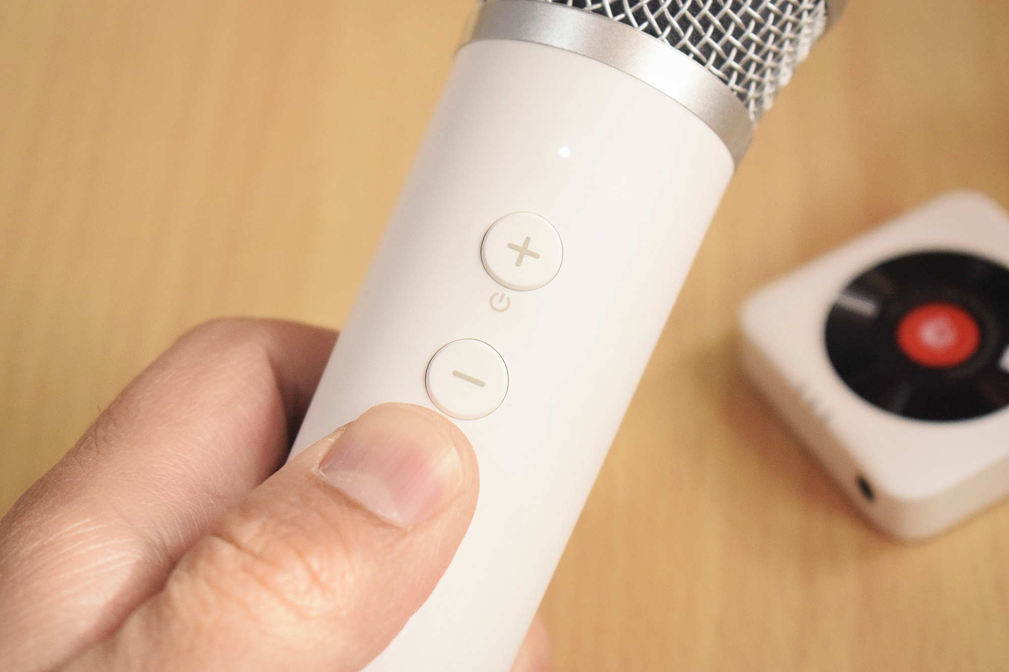 如何利用好麦克风唱全民k歌,可以唱全民k歌的麦克风