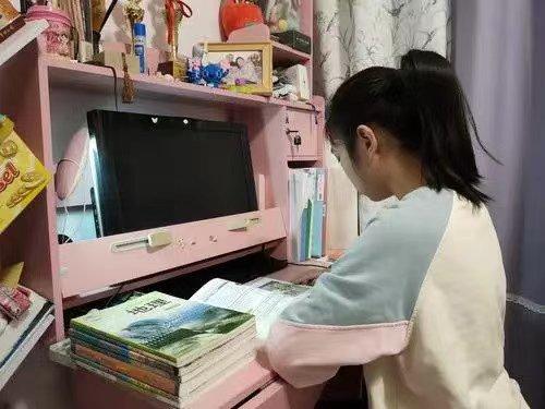 该不该放弃定向生资格？一个转学生的两难选择