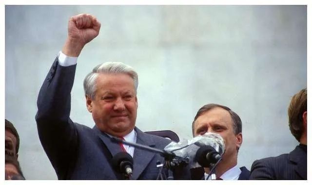 普京儿时作文,普京的小作文