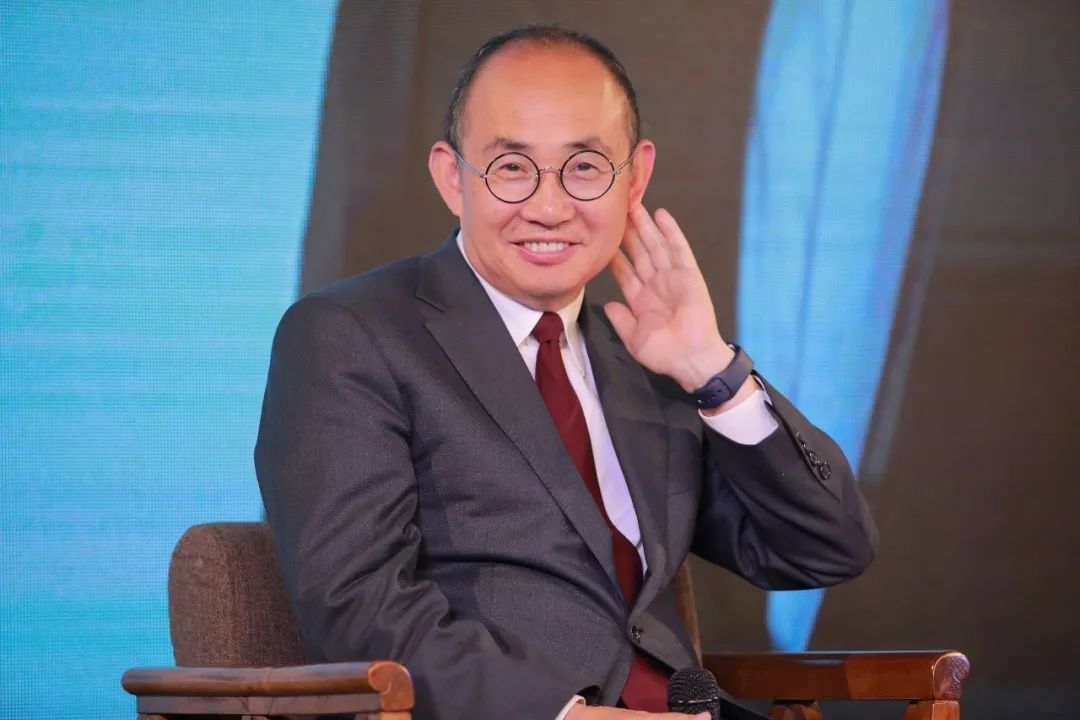 潘石屹出售soho中国价格,潘石屹甩卖soho中国股权