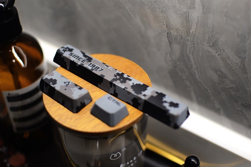 血手幽灵T98变速光轴键盘,双飞燕血手幽灵t98光轴