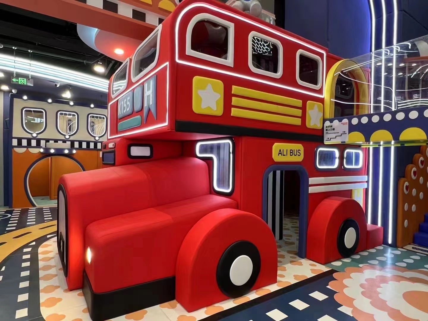 儿童乐园游乐场室内加盟厂家,儿童乐园设备厂家哪家好